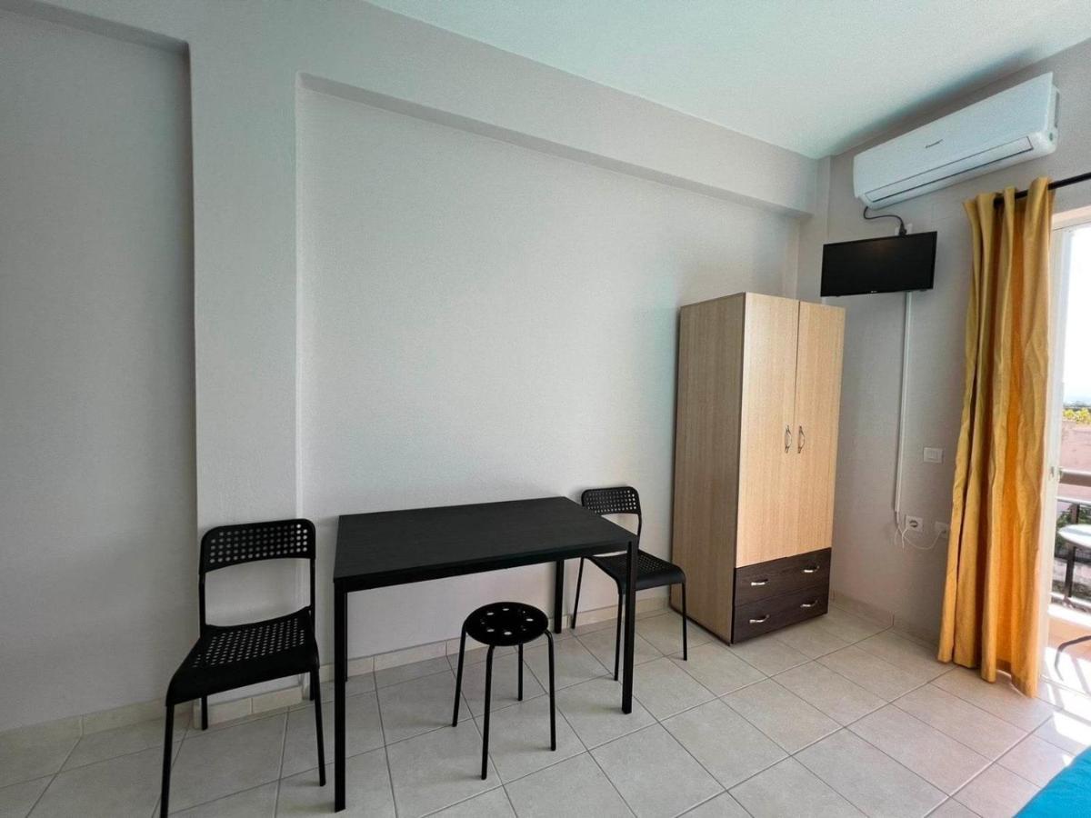 Triton Rooms Lefkandi Chalkidas Exterior foto